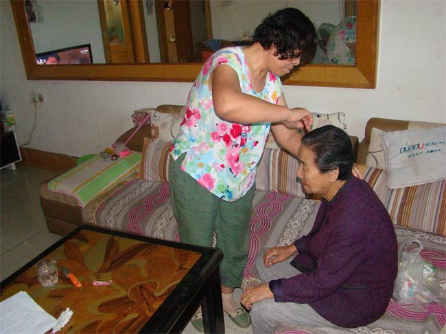 1445043115622627.jpg 王莉萍.jpg