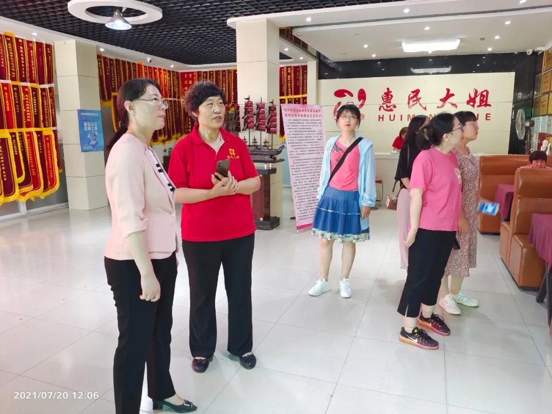 1627005030757601.jpg 640.webp (10).jpg